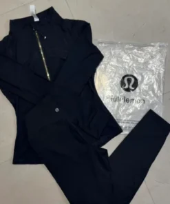 clothing lululemon athletica​