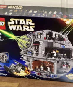 LEGO Star Wars: UCS Death Star (75159) rebuilt with all minifigures